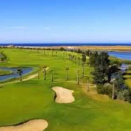 Sejour 5* Et Golf アパート ギーア